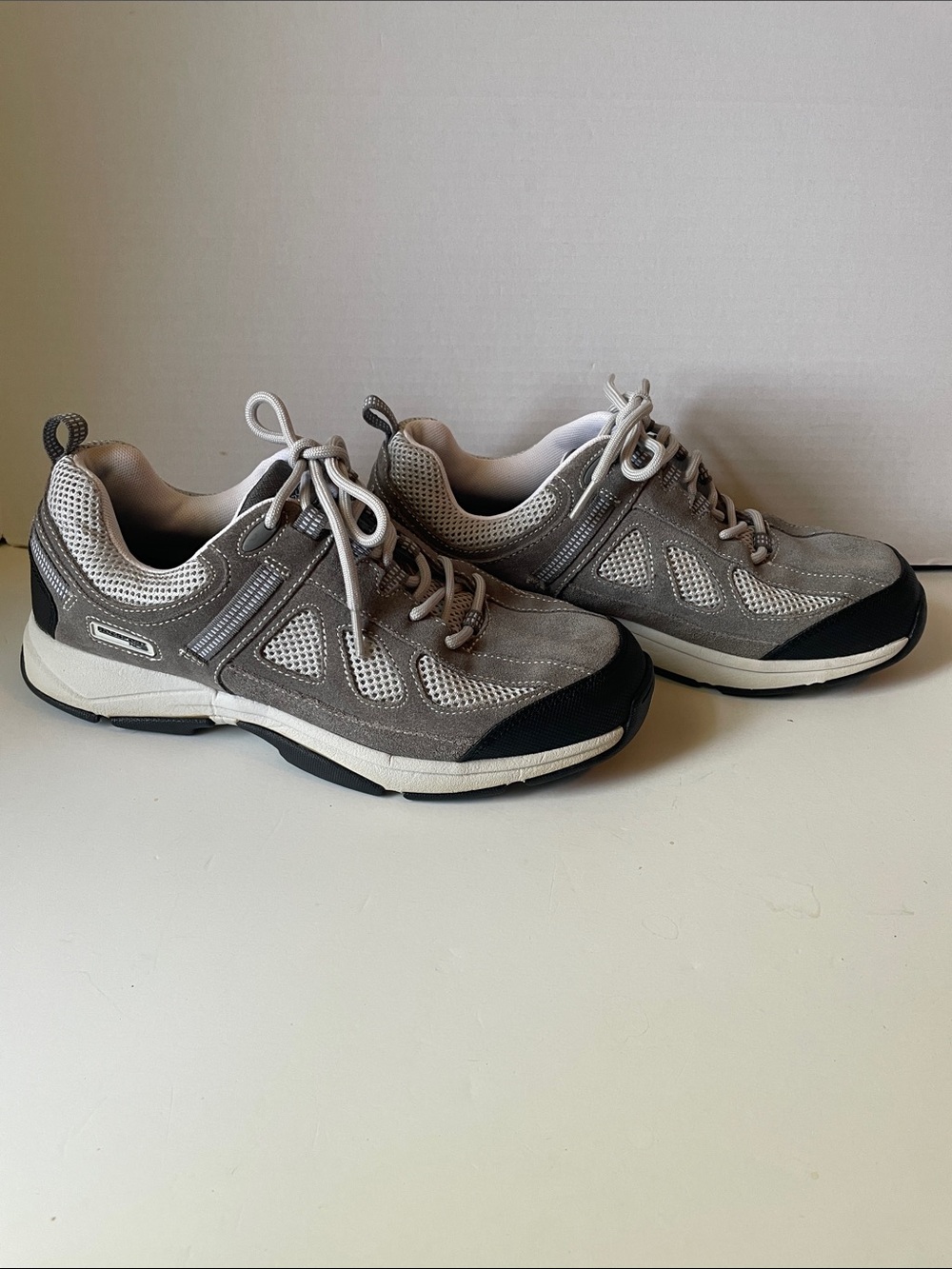 Rockport XCS Men's Size 8.5 Gray Casual Athletic Sneakers